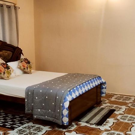 Estancia Tranquila'S Casa De La Abuela 퐁디셰리 외부 사진